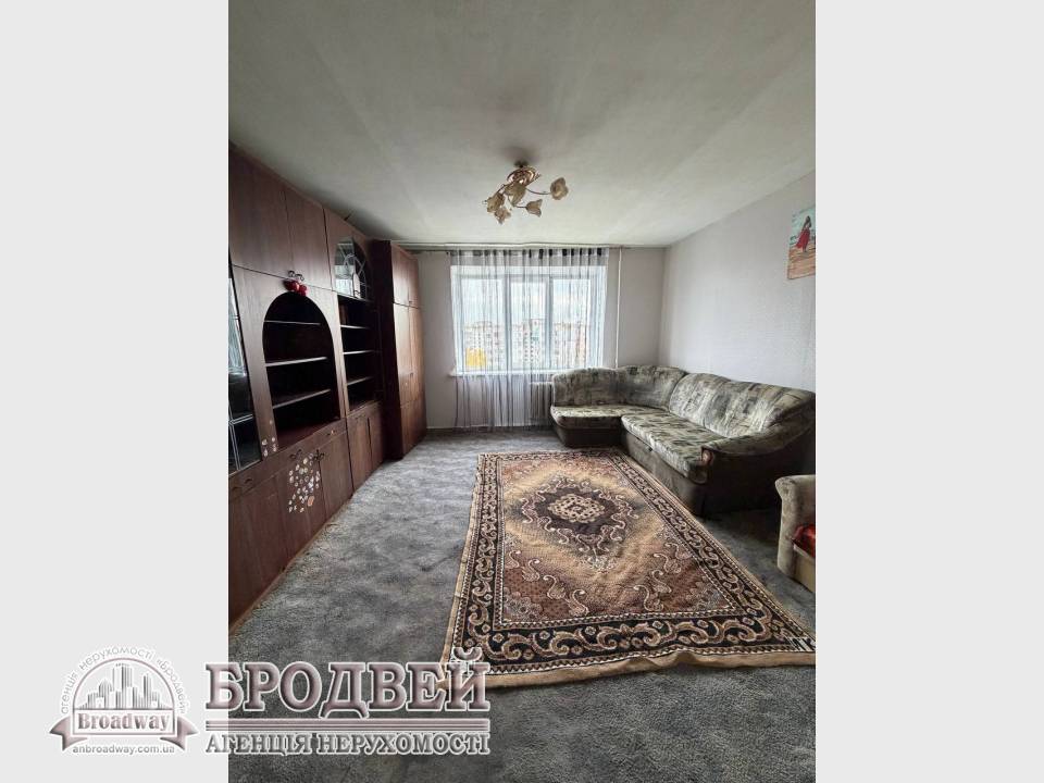 1000variantiv Real Estate